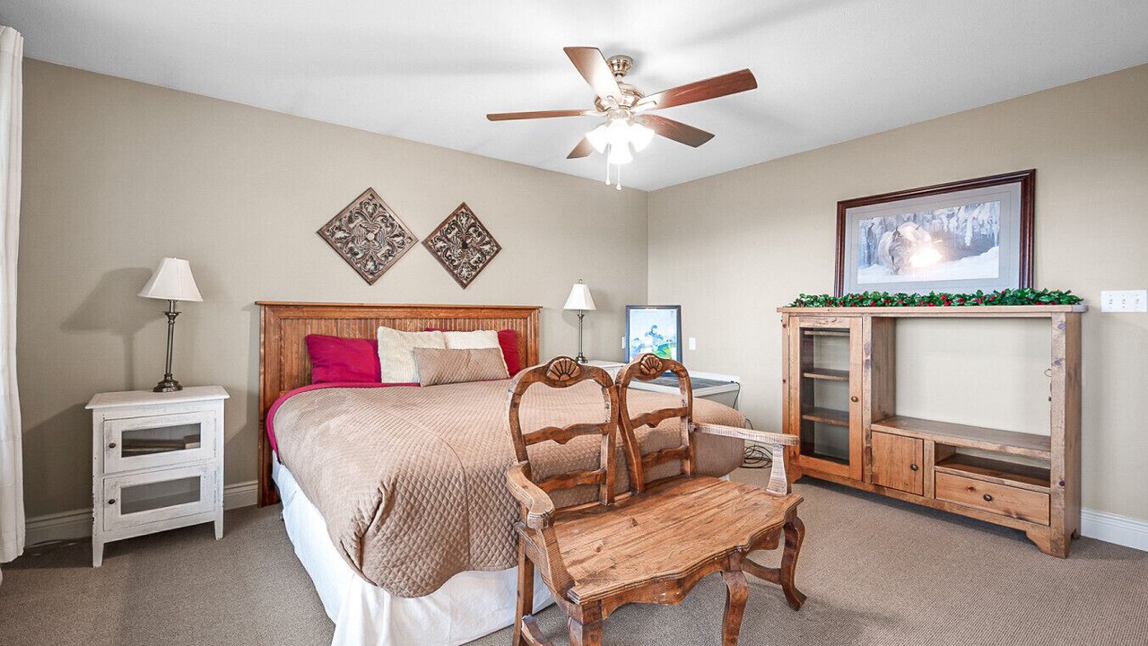 Photo of Bedroom in Snow Pine Estates