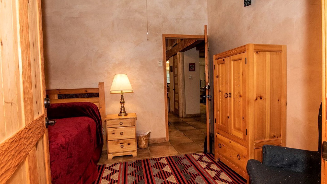 Photo of Bedroom in Pecos