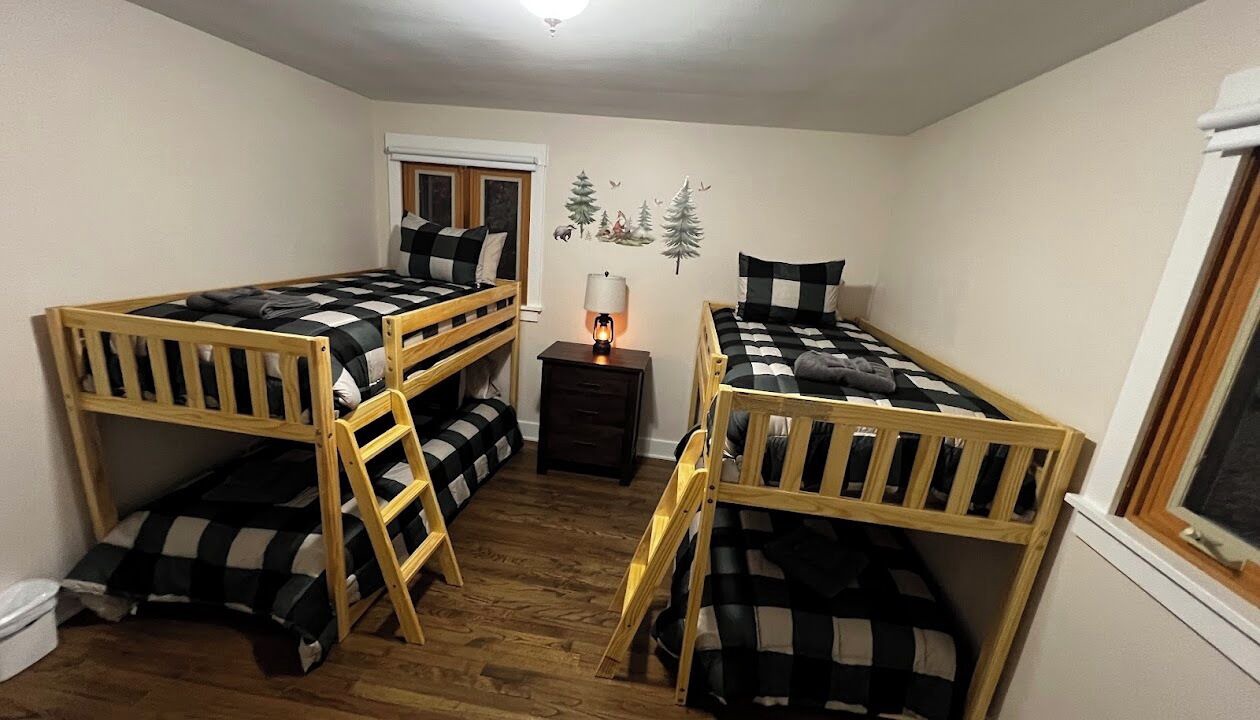 Photo of Bedroom in Peninsula
