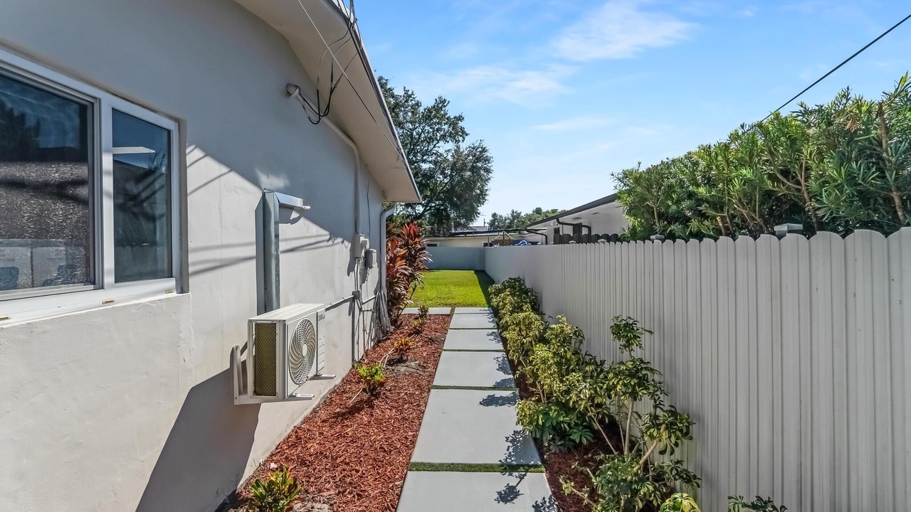 Photo of Outdoor in Miami Gardens