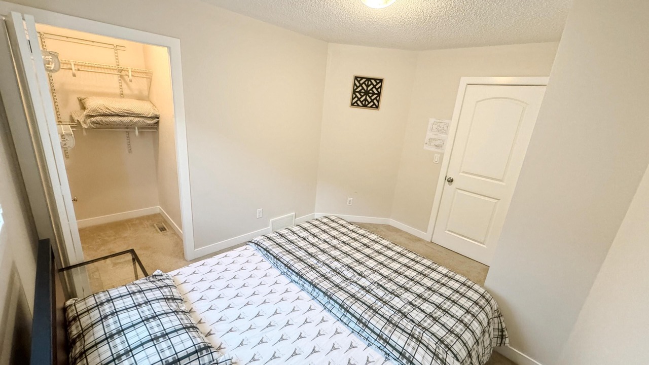 Photo of Bedroom in Calgary