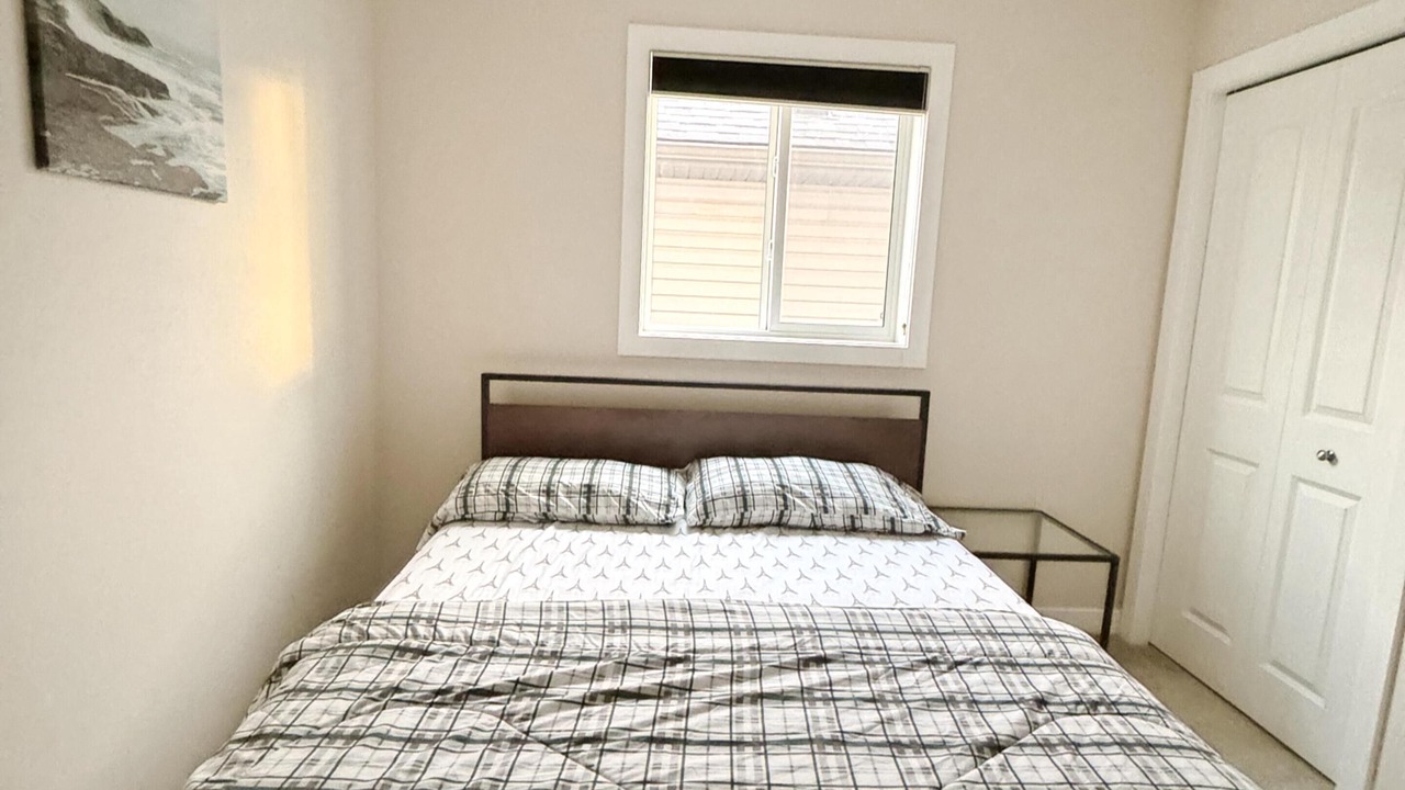 Photo of Bedroom in Calgary