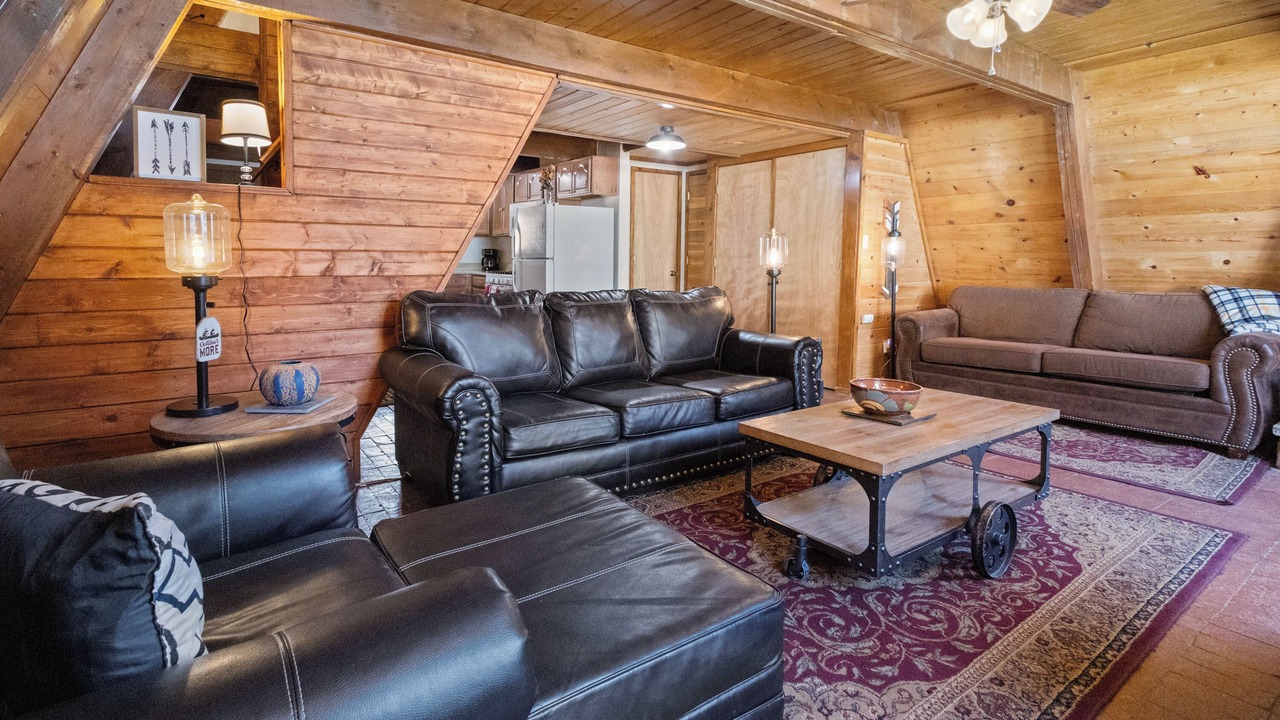 Photo of Livingroom in Red River