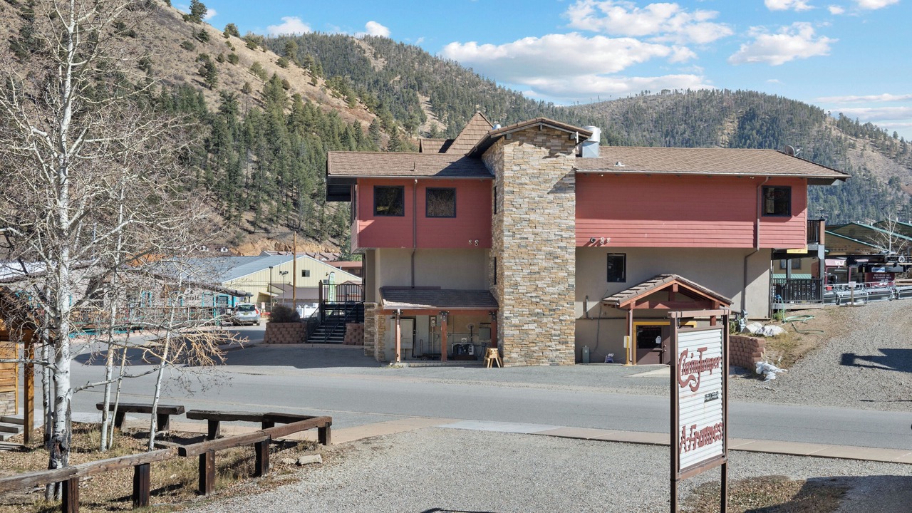 Photo of Outdoor in Red River