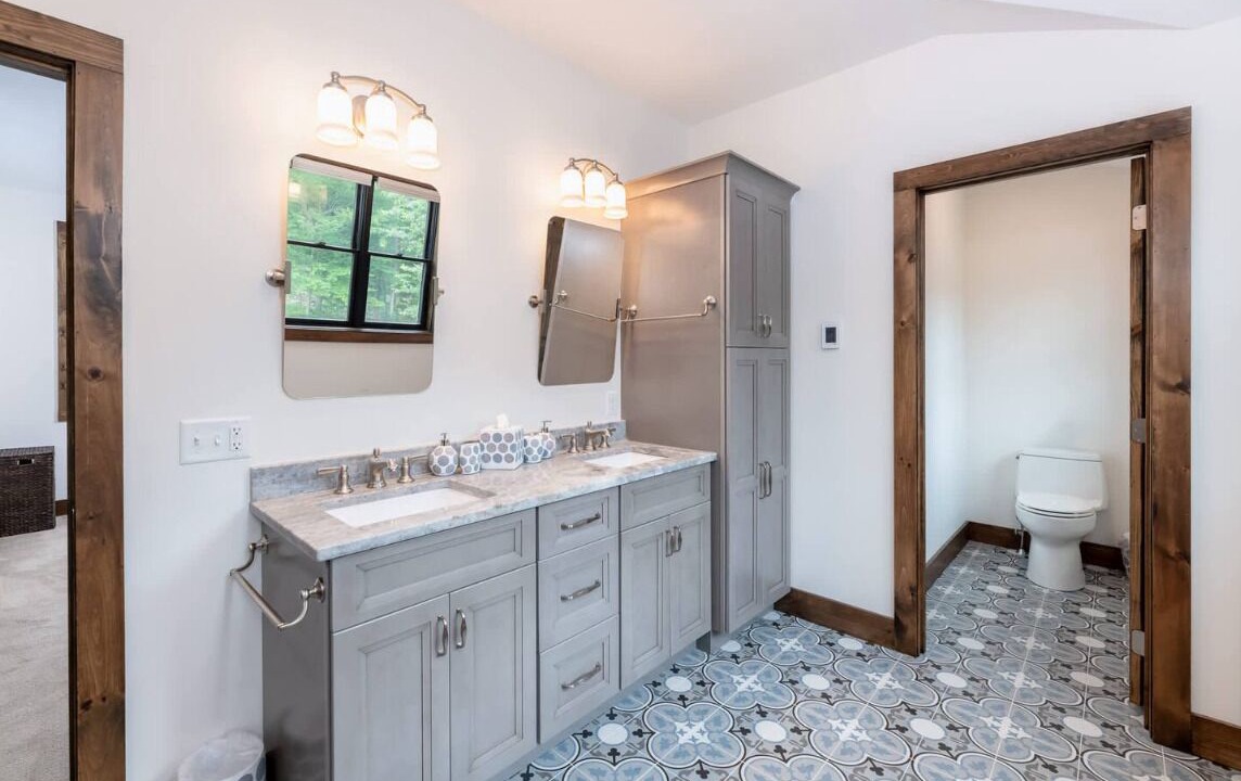 Photo of Bathroom in Lincoln