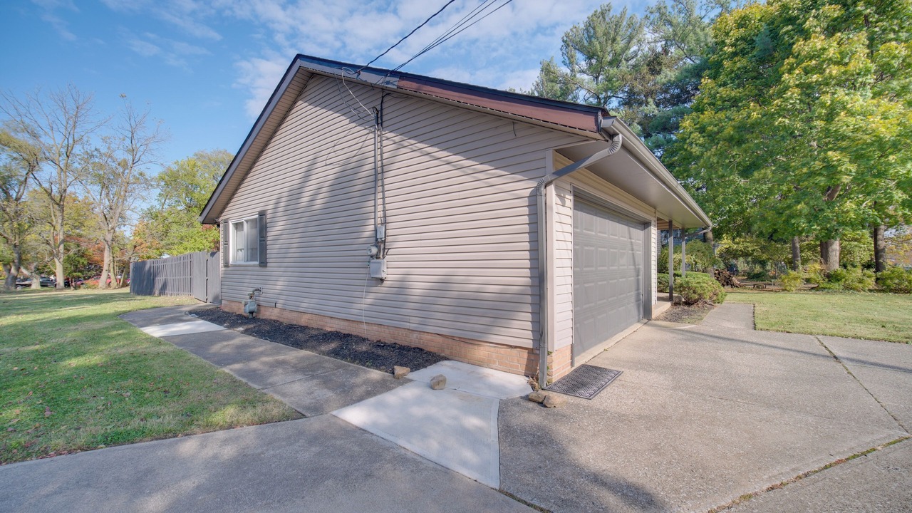 Photo of Outdoor in Richmond Heights