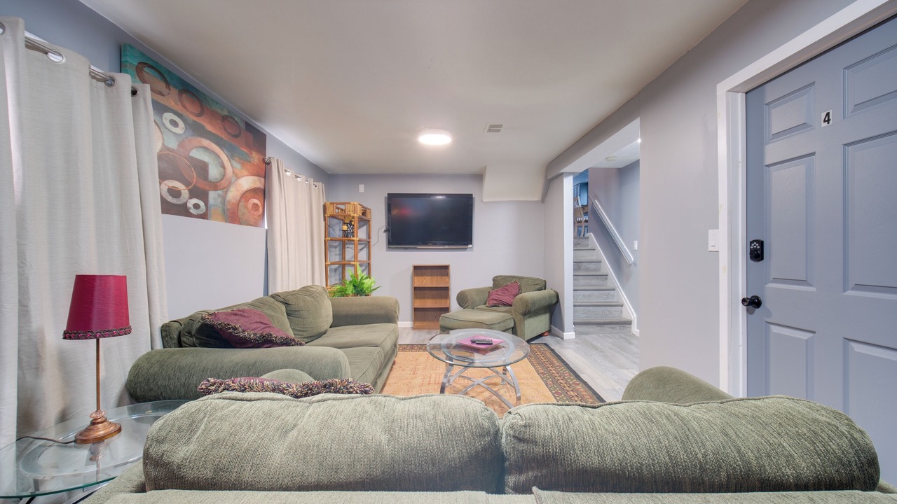 Photo of Livingroom in Richmond Heights
