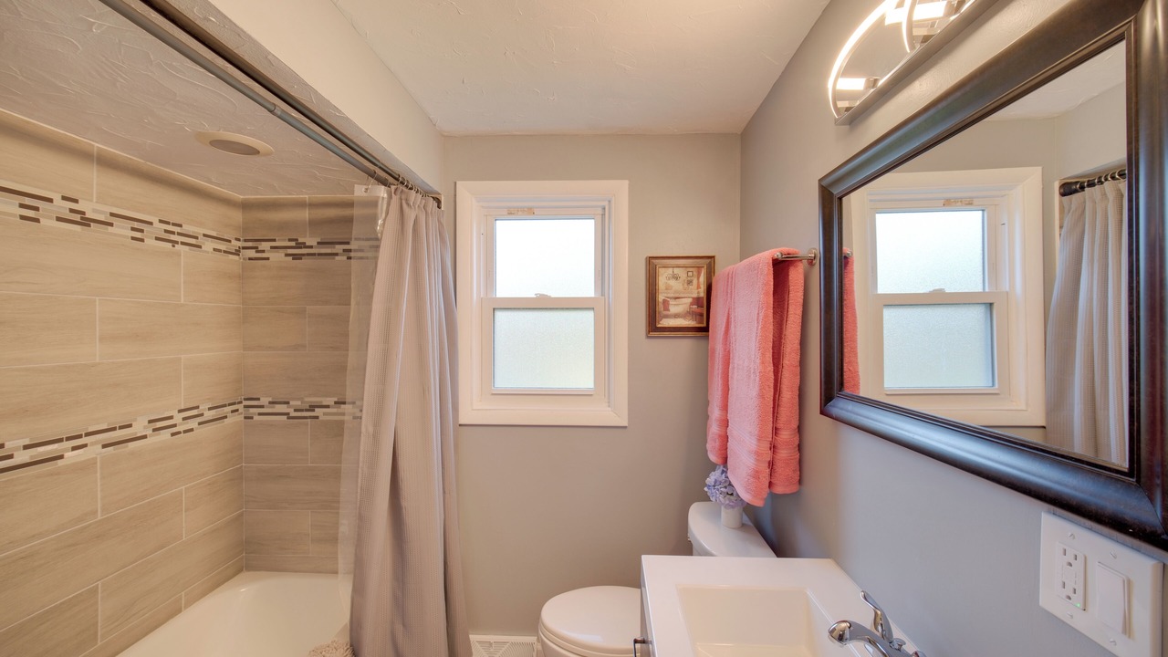 Photo of Bathroom in Richmond Heights
