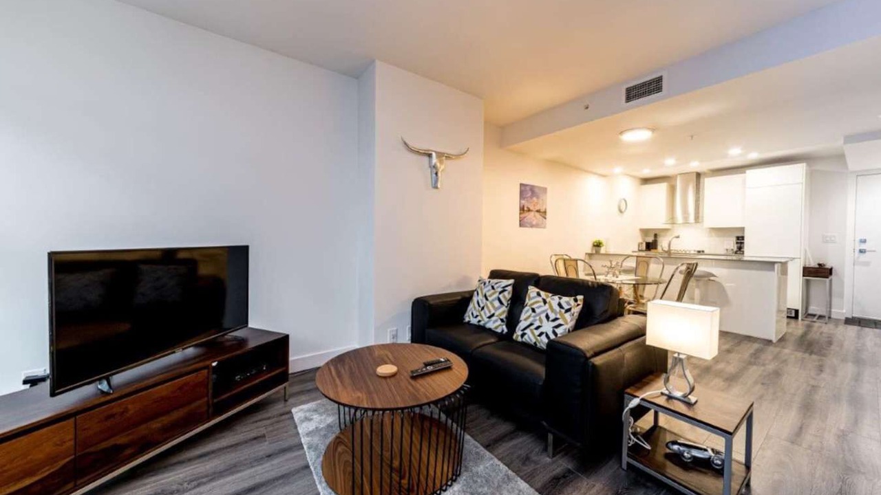Photo of Livingroom in Downtown Vancouver