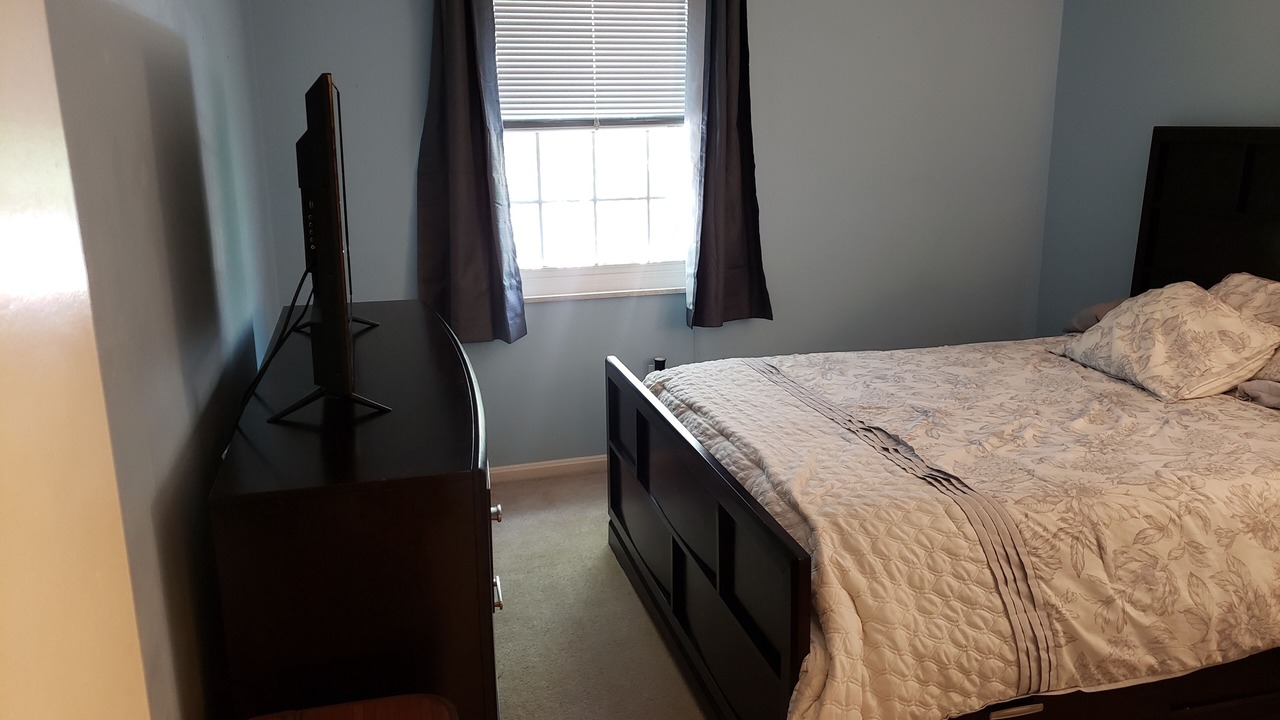 Photo of Bedroom in North Olmsted