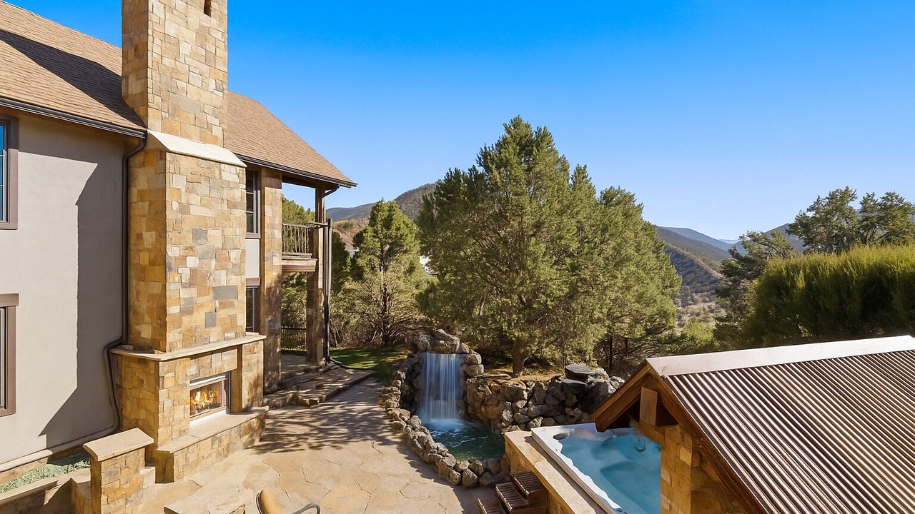 Photo of Outdoor in Basalt