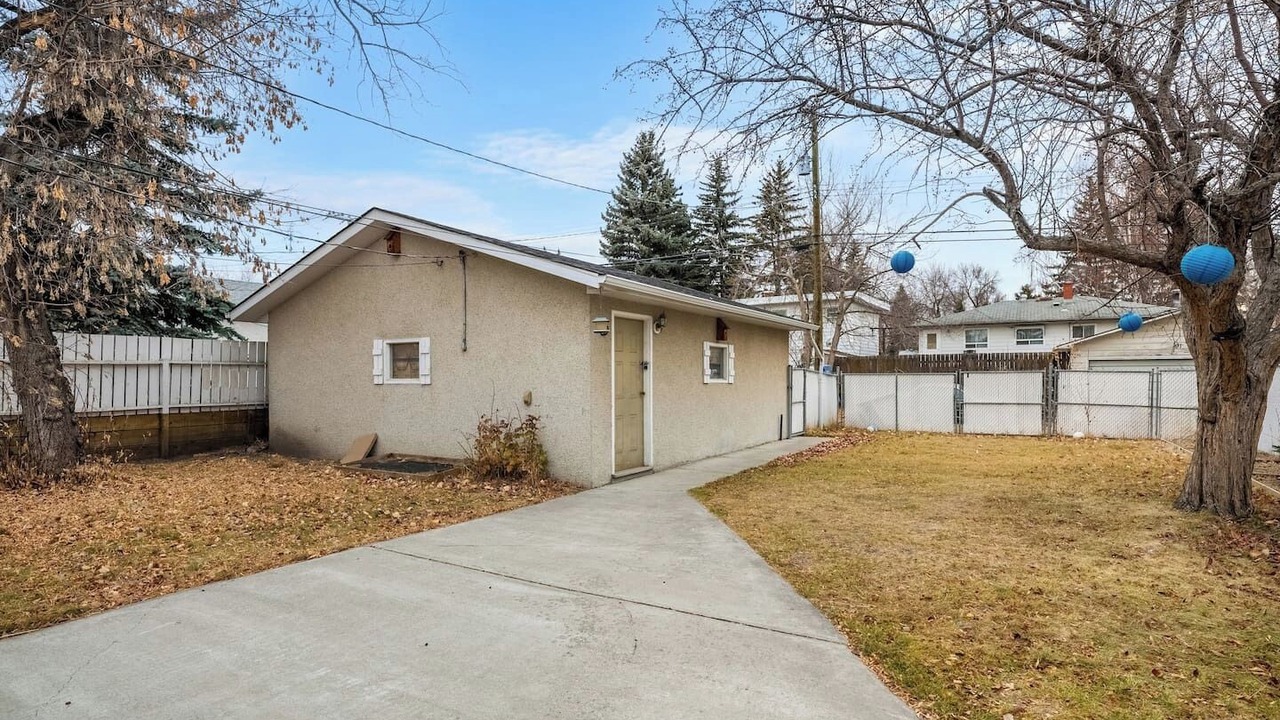 Photo of Others in Southeast Calgary