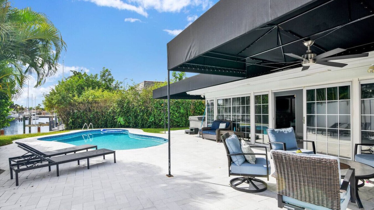 Photo of Outdoor in Lighthouse Point