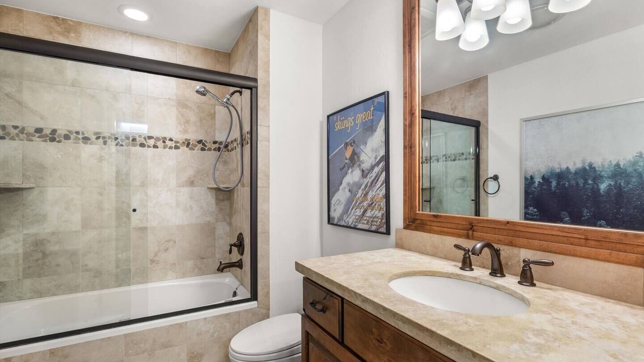Photo of Bathroom in Carbondale