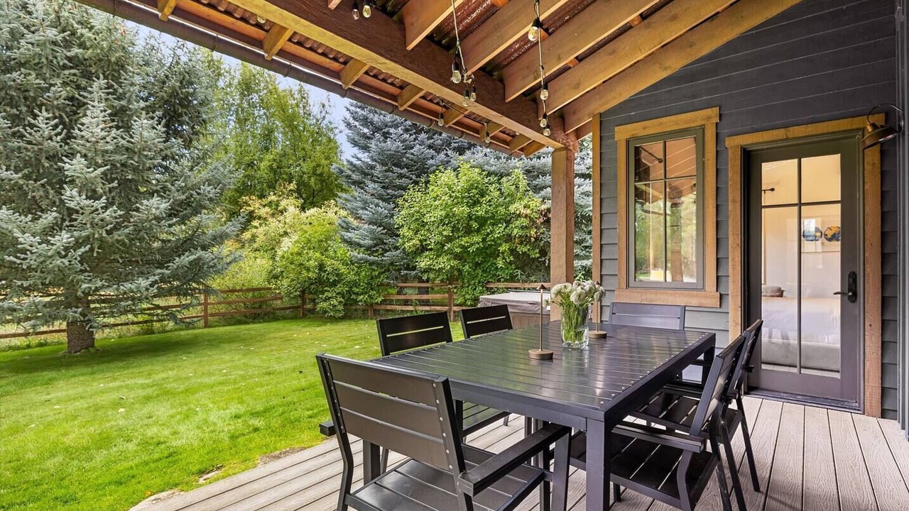 Photo of Outdoor in Carbondale
