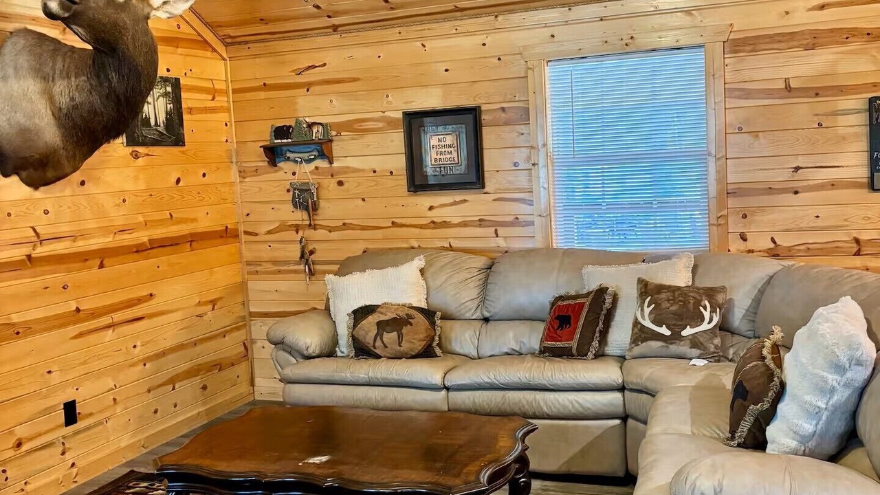 Photo of Livingroom in Angel Fire