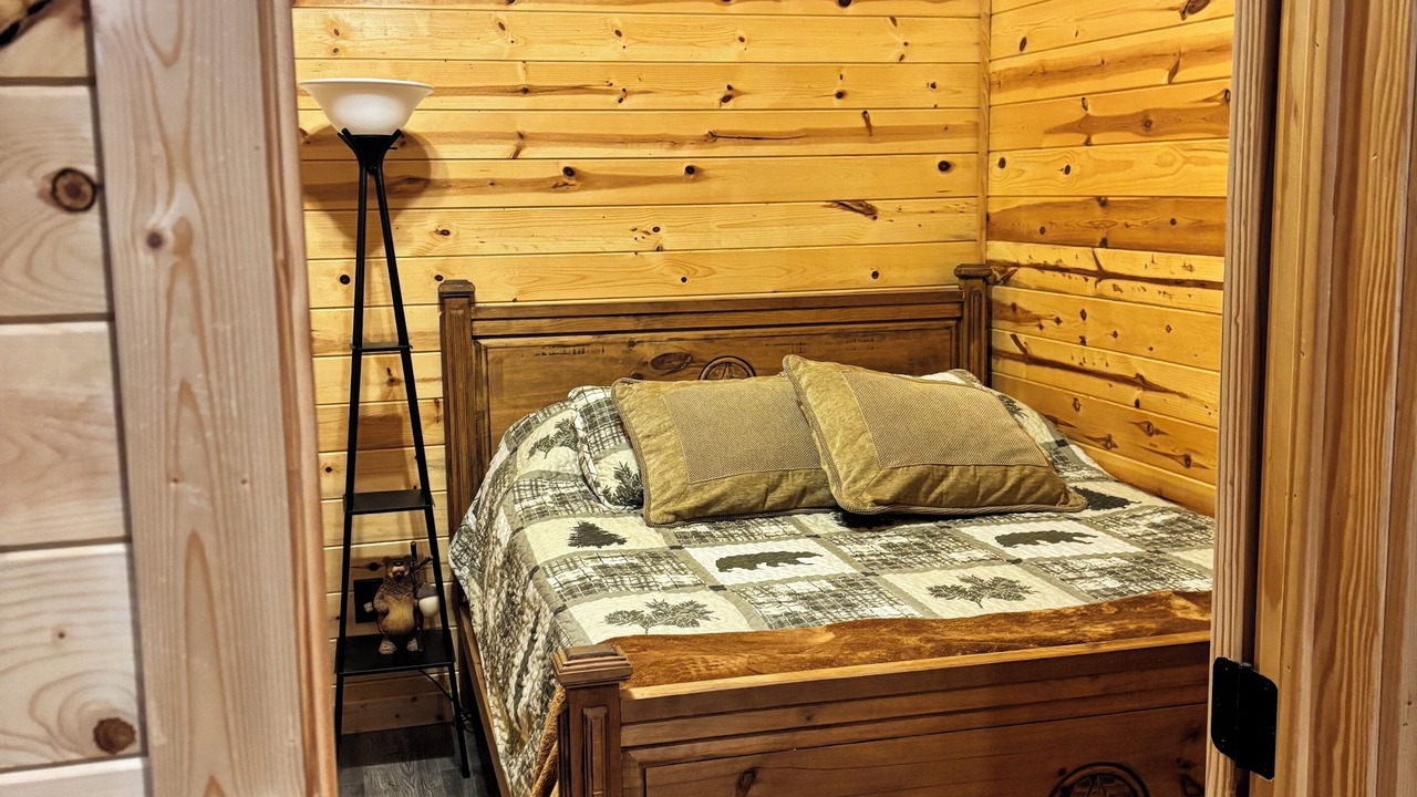 Photo of Bedroom in Angel Fire