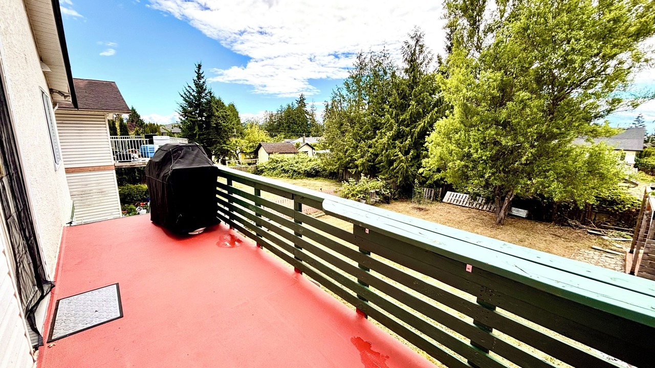 Photo of Patio Balcony in Powell River
