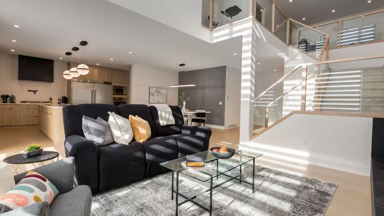 Photo of Livingroom in Chestermere