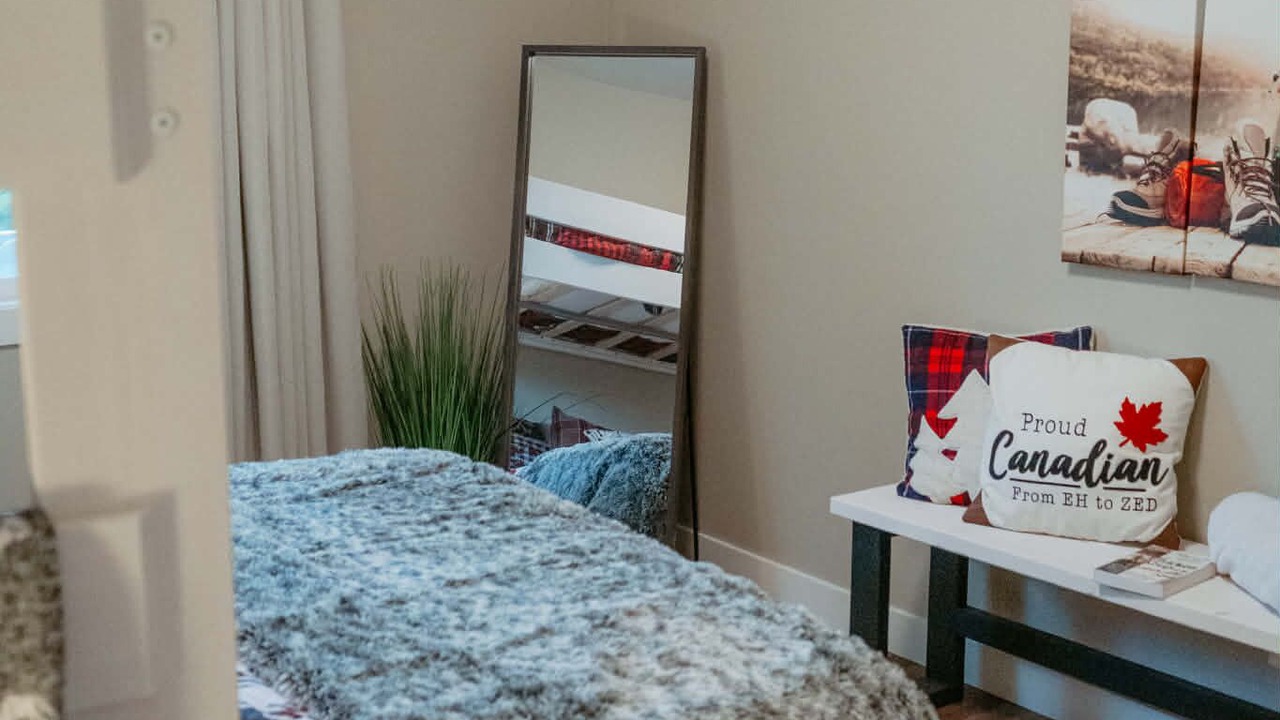 Photo of Bedroom in Eagle Bay