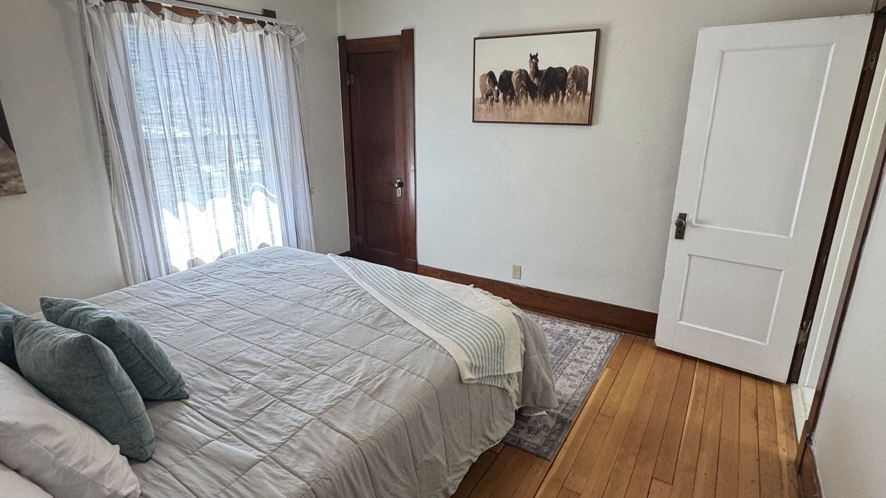 Photo of Bedroom in Laramie