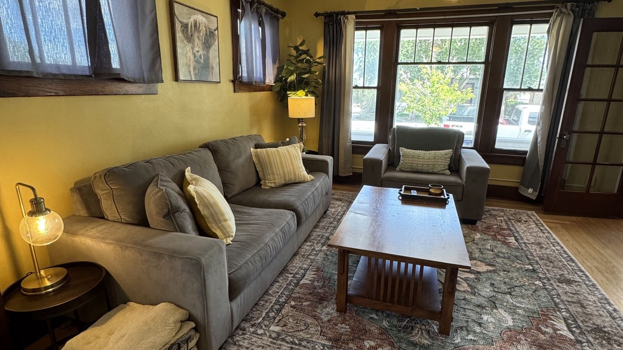 Photo of Livingroom in Laramie