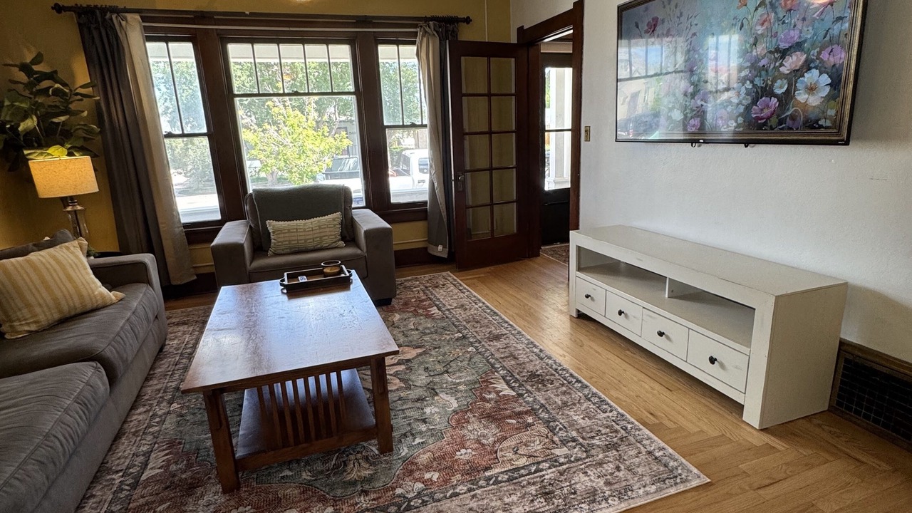 Photo of Livingroom in Laramie