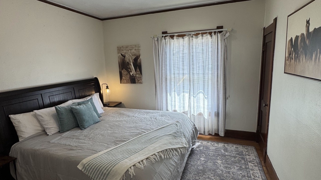 Photo of Bedroom in Laramie