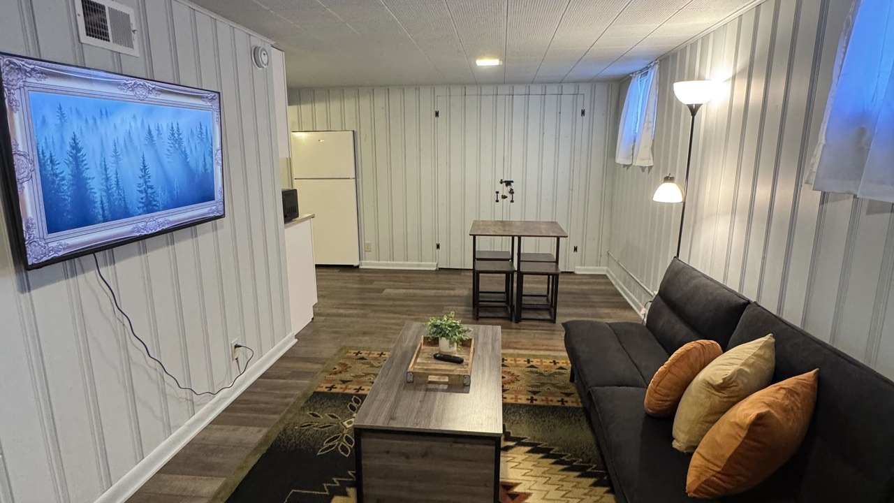 Photo of Livingroom in Laramie