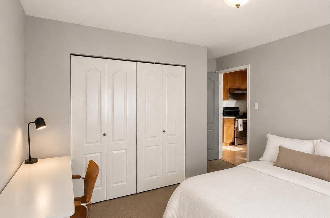 Photo of Bedroom in Renfrew-Collingwood
