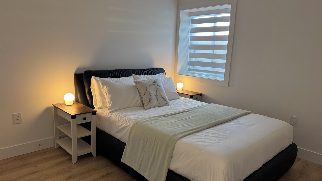 Photo of Bedroom in Renfrew-Collingwood