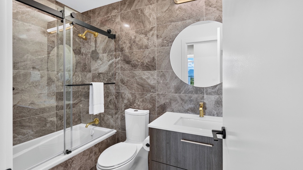 Photo of Bathroom in South Pandosy