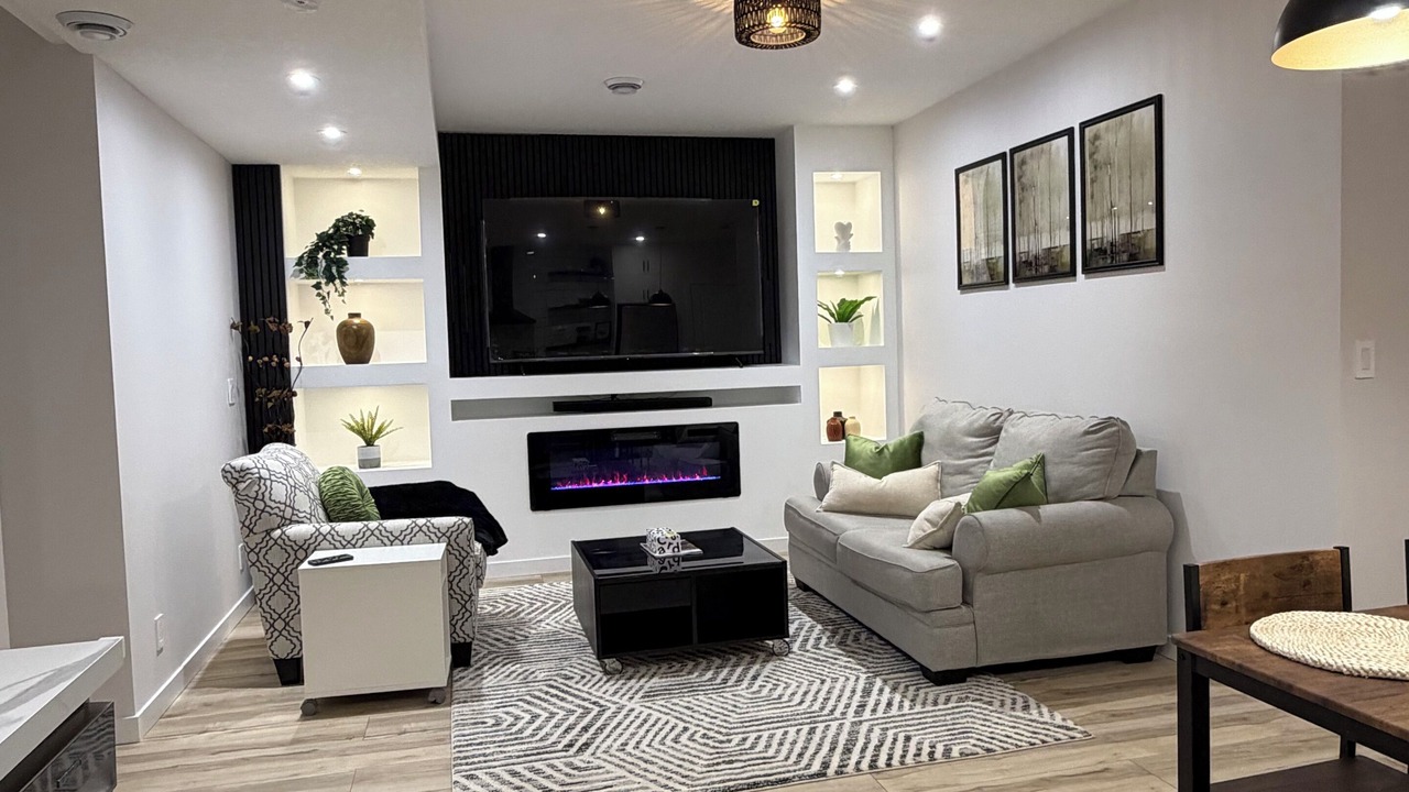 Photo of Livingroom in Airdrie