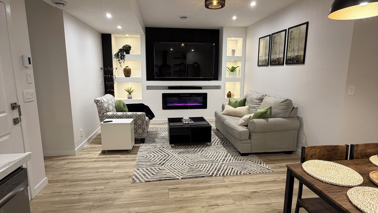 Photo of Livingroom in Airdrie