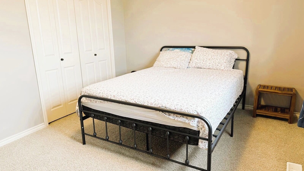 Photo of Bedroom in Southeast Edmonton