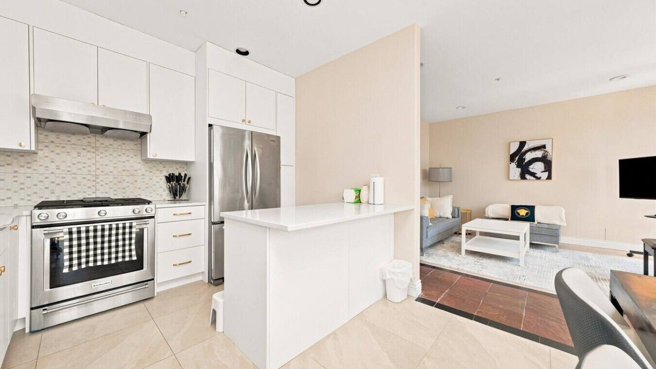 Photo of Kitchen in Arbutus Ridge