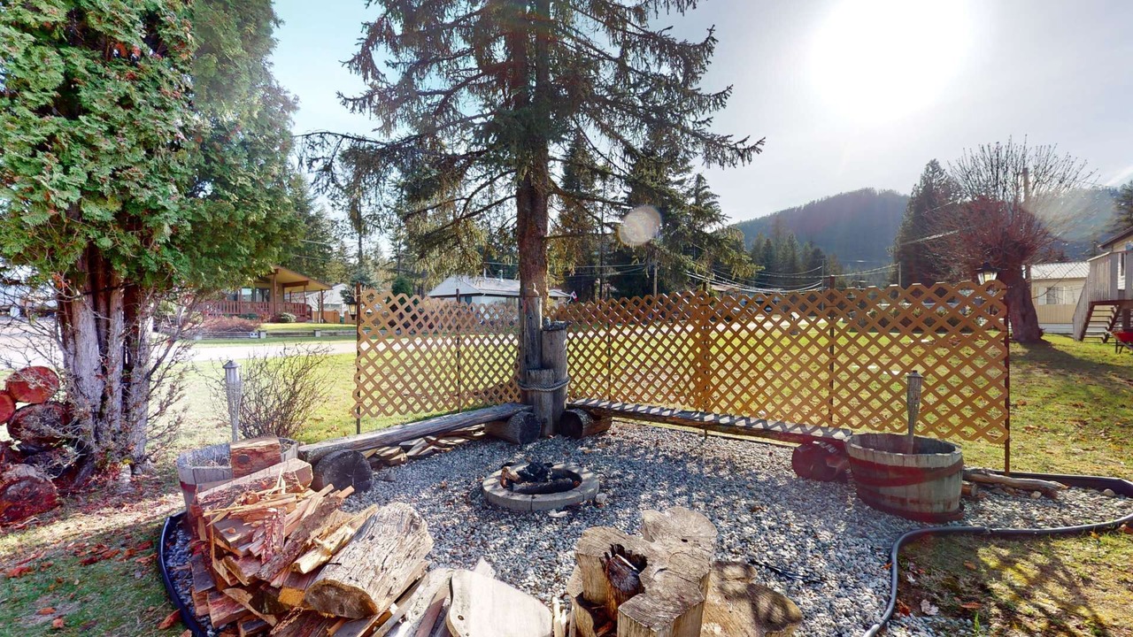 Photo of Outdoor in Christina Lake