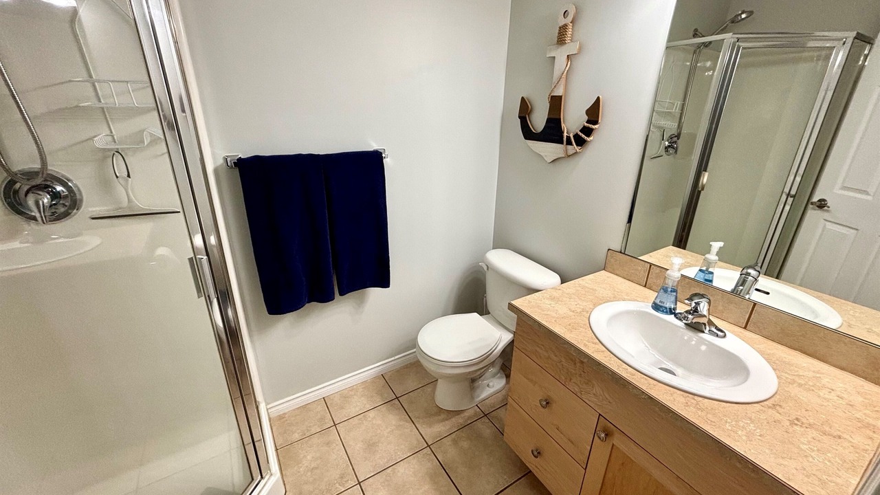 Photo of Bathroom in Sicamous