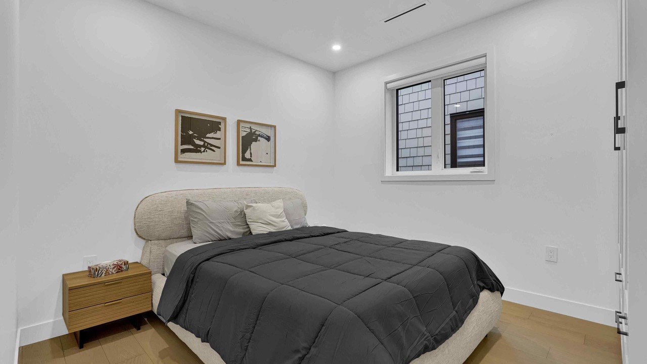 Photo of Bedroom in Kerrisdale