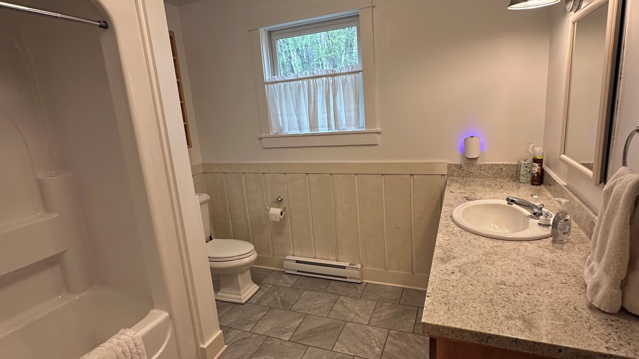 Photo of Bathroom in Uinta County