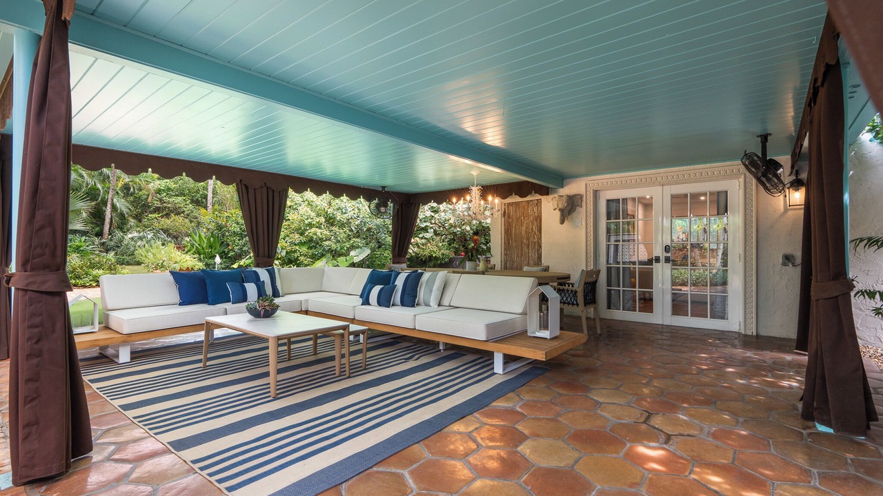 Photo of Outdoor in Parker Ridge