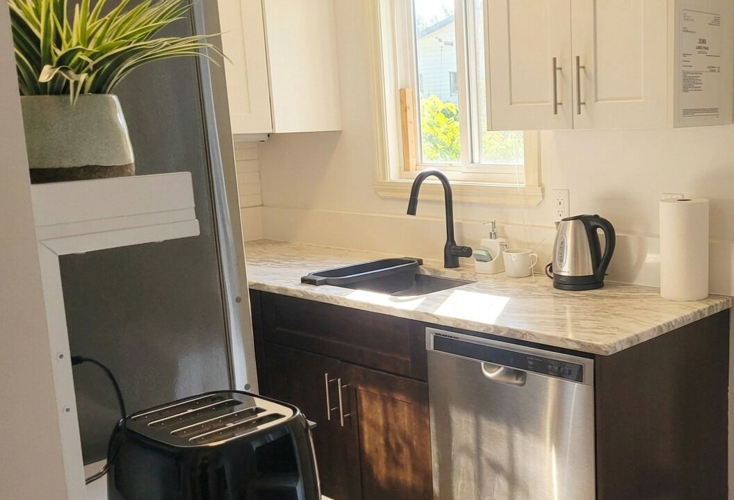 Photo of Kitchen in Renfrew-Collingwood