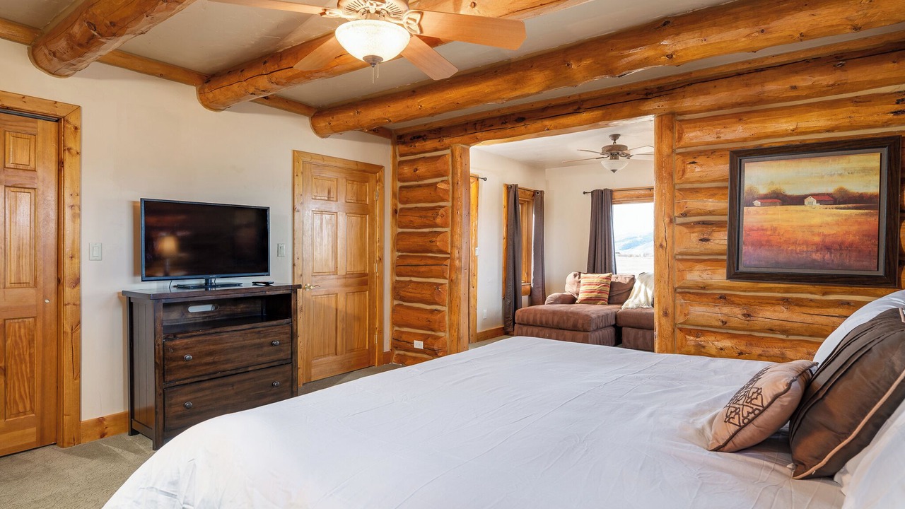 Photo of Bedroom in Granby