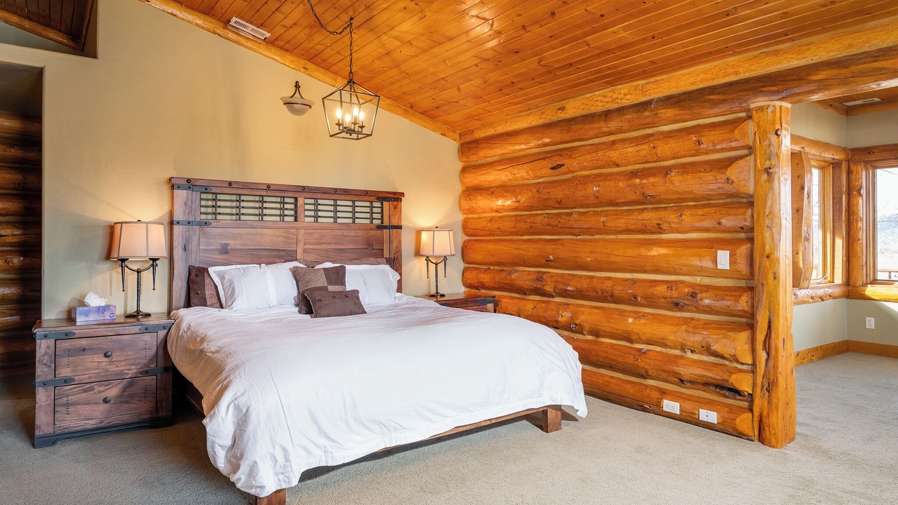 Photo of Bedroom in Granby