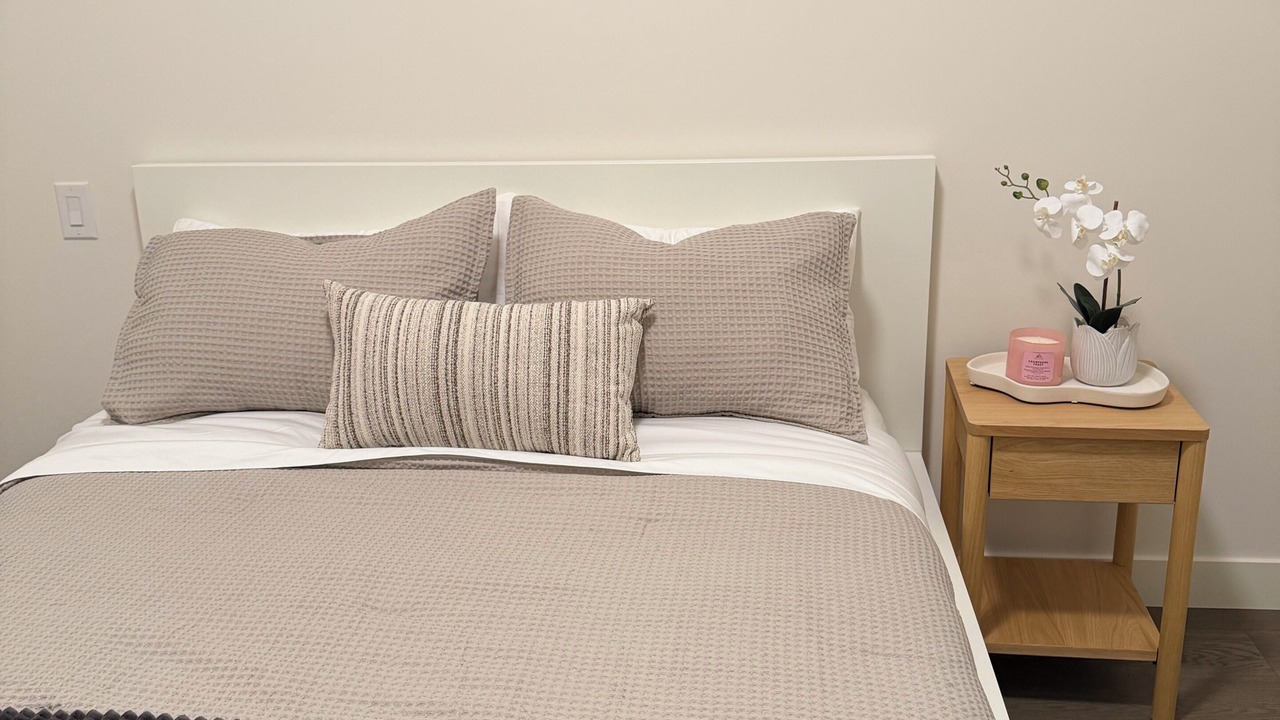 Photo of Bedroom in South Pandosy