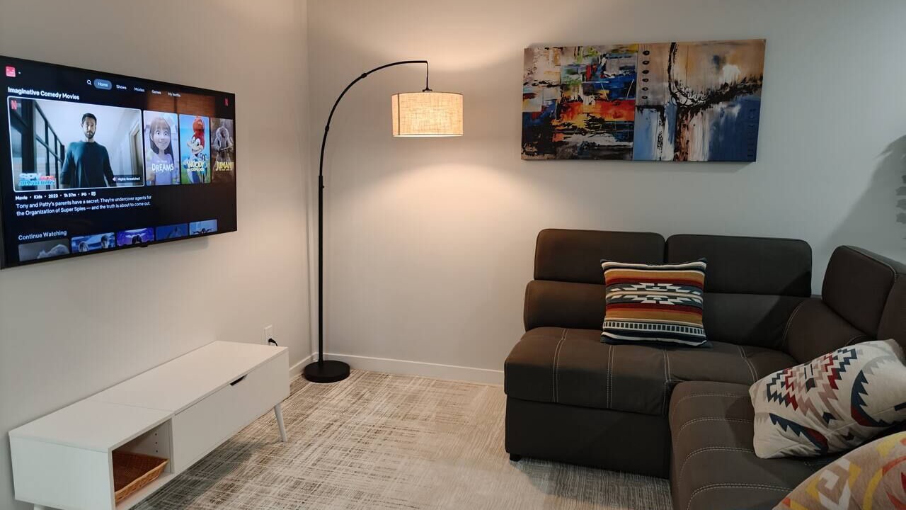 Photo of Livingroom in Leduc