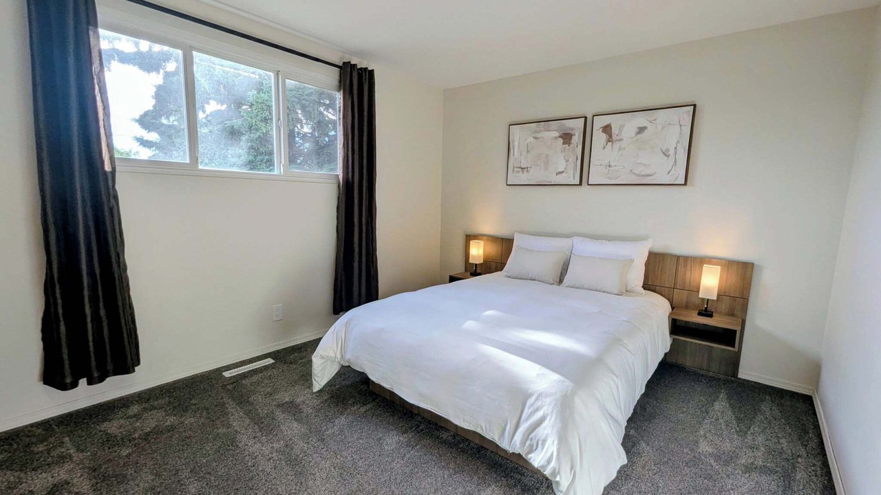 Photo of Bedroom in Red Deer