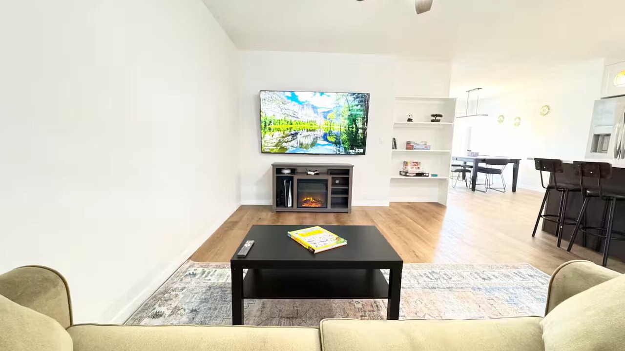 Photo of Livingroom in Cochrane