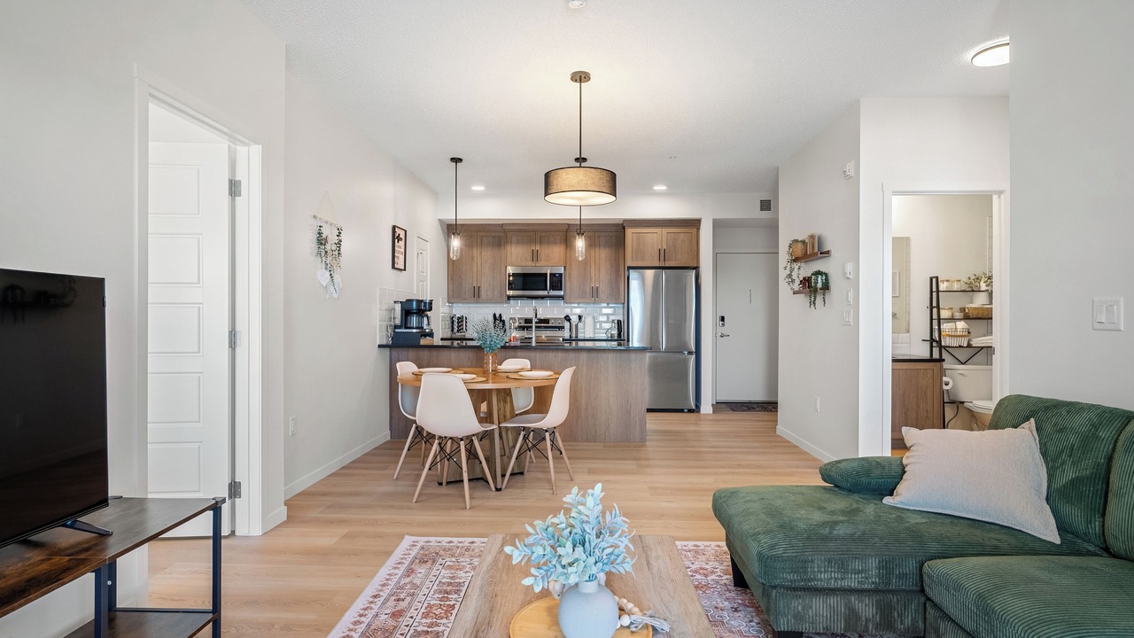 Photo of Livingroom in Northwest Calgary