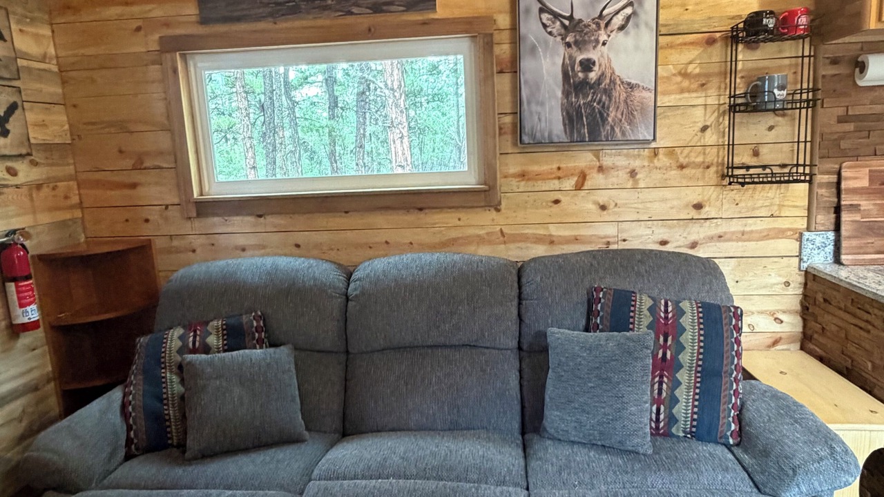 Photo of Livingroom in Gulnare